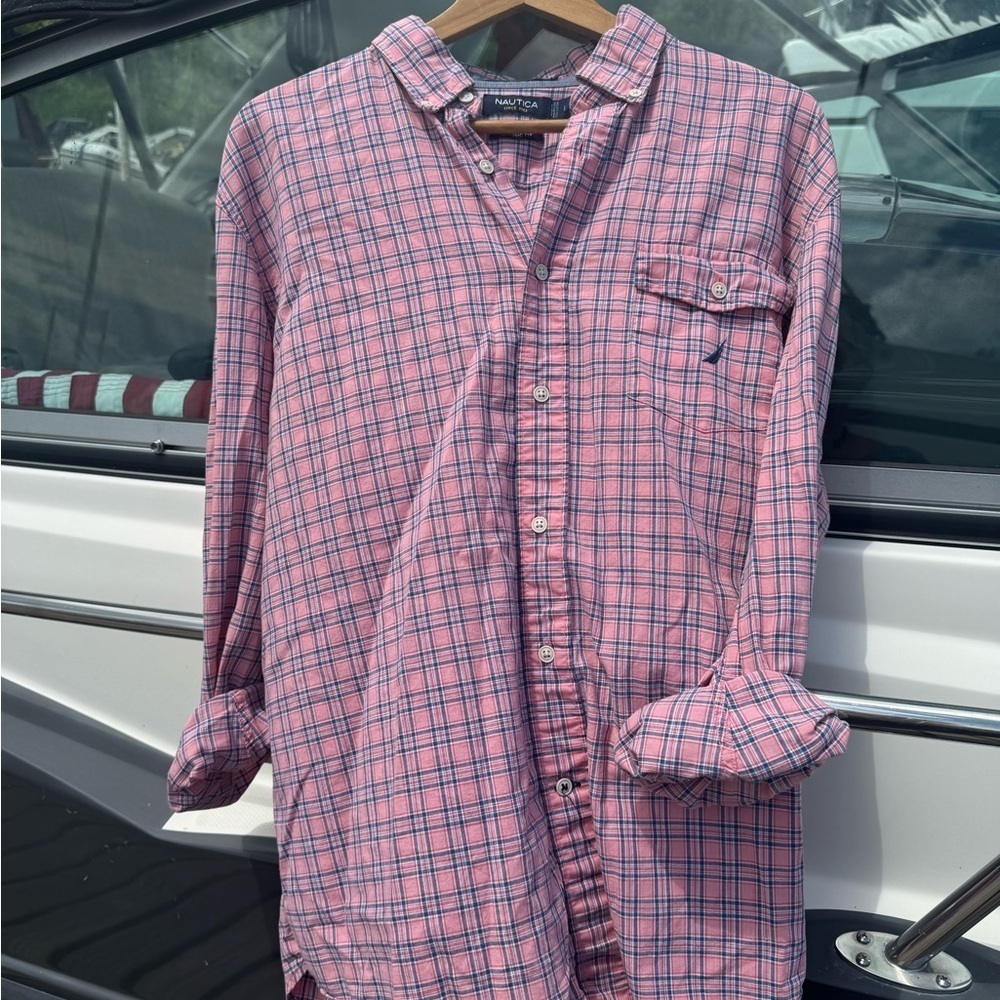 Nautica Size Large (L- Box)
